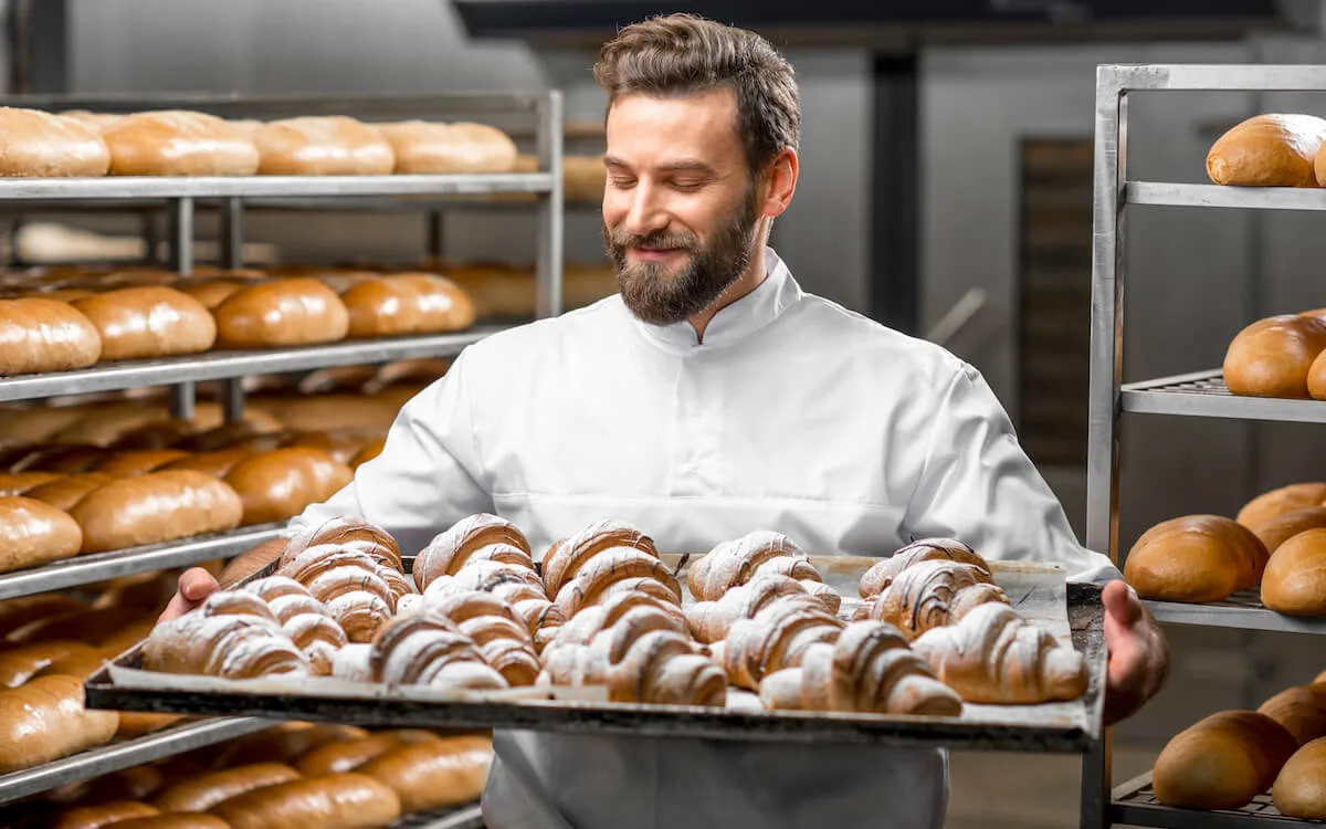 GAMBAR CHEF BAKING