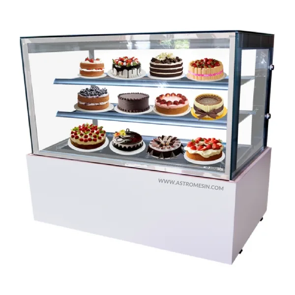CAKE SHOWCASE MEREK GEA CAKE SHOWCASE MEREK GEA