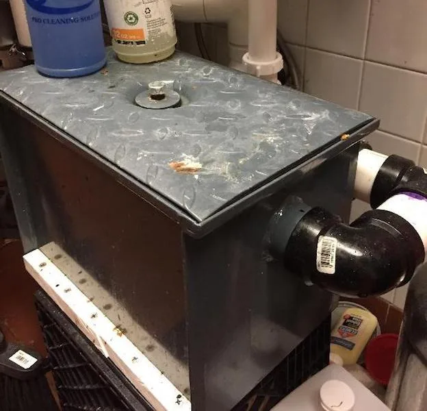 Grease Trap Aplikasi
