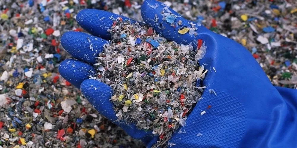 Plastic Crushed atau Cacahan Plastik