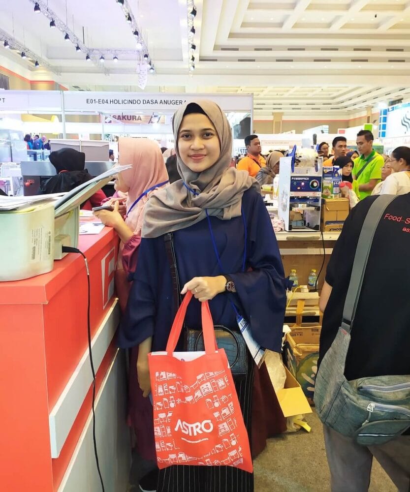 Customer 30