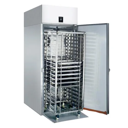 Upright Chiller Roll-in GEA M-RW9U1F-T